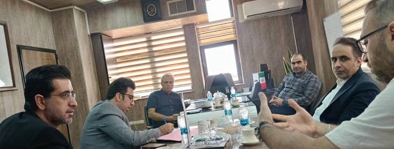 جلسه مشترک هیئتمدیره مدار مکث با مدیرعامل شهرک صنعتی عباسآباد برگزار شد